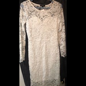 White Long Sleeve Lace Dress